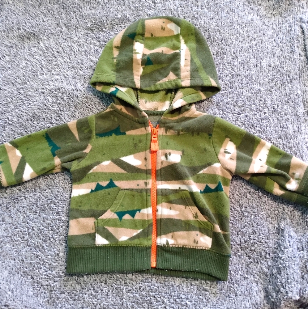 Carter's sweater 3M